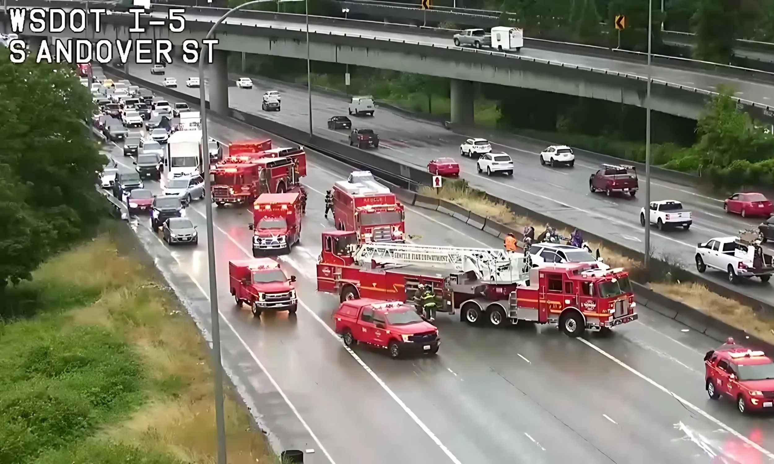 Seattle Car Accident on I-5 Near Spokane Street Injures Multiple Drivers