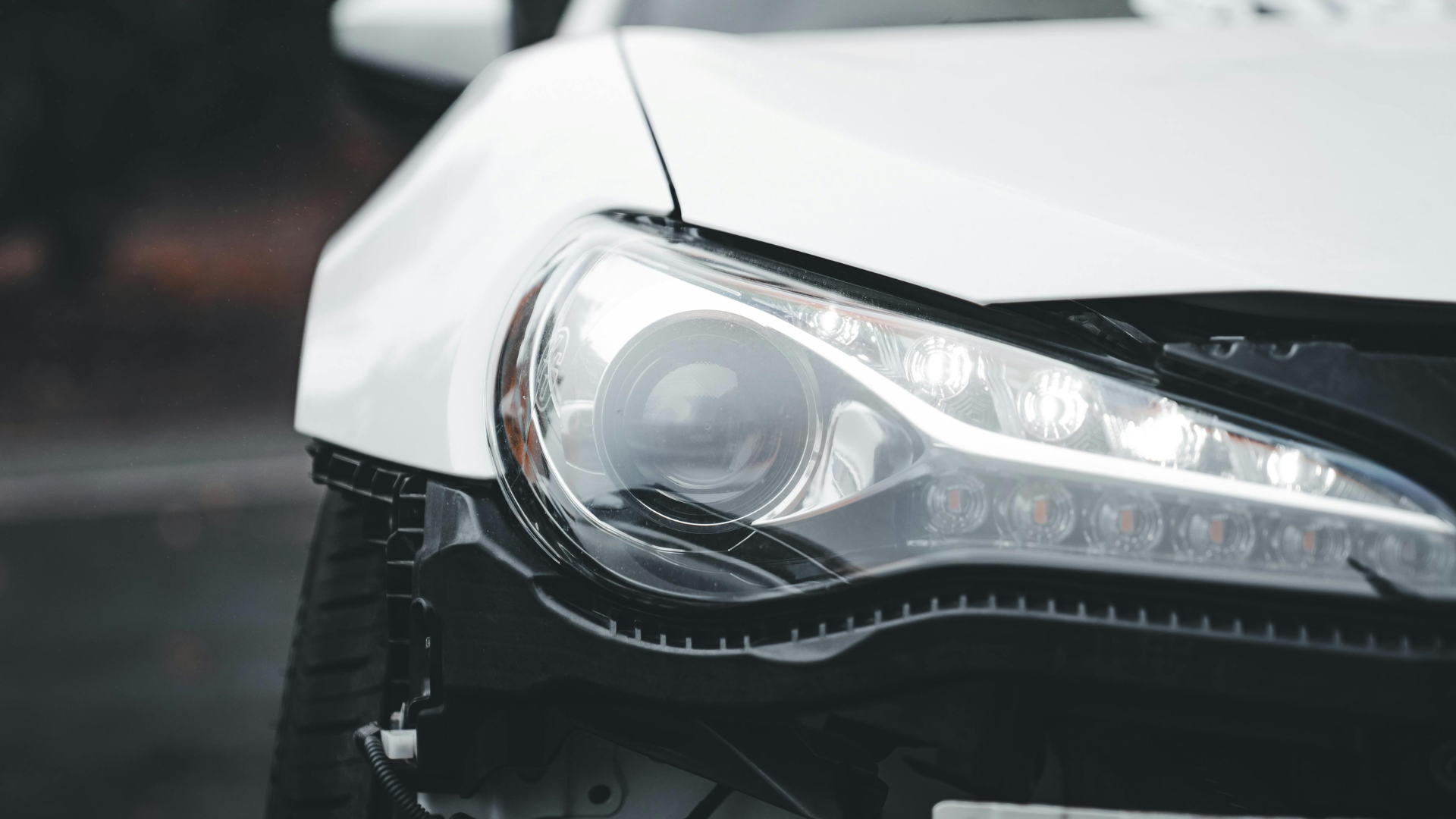 Common Causes of a Shoreline Car Crash