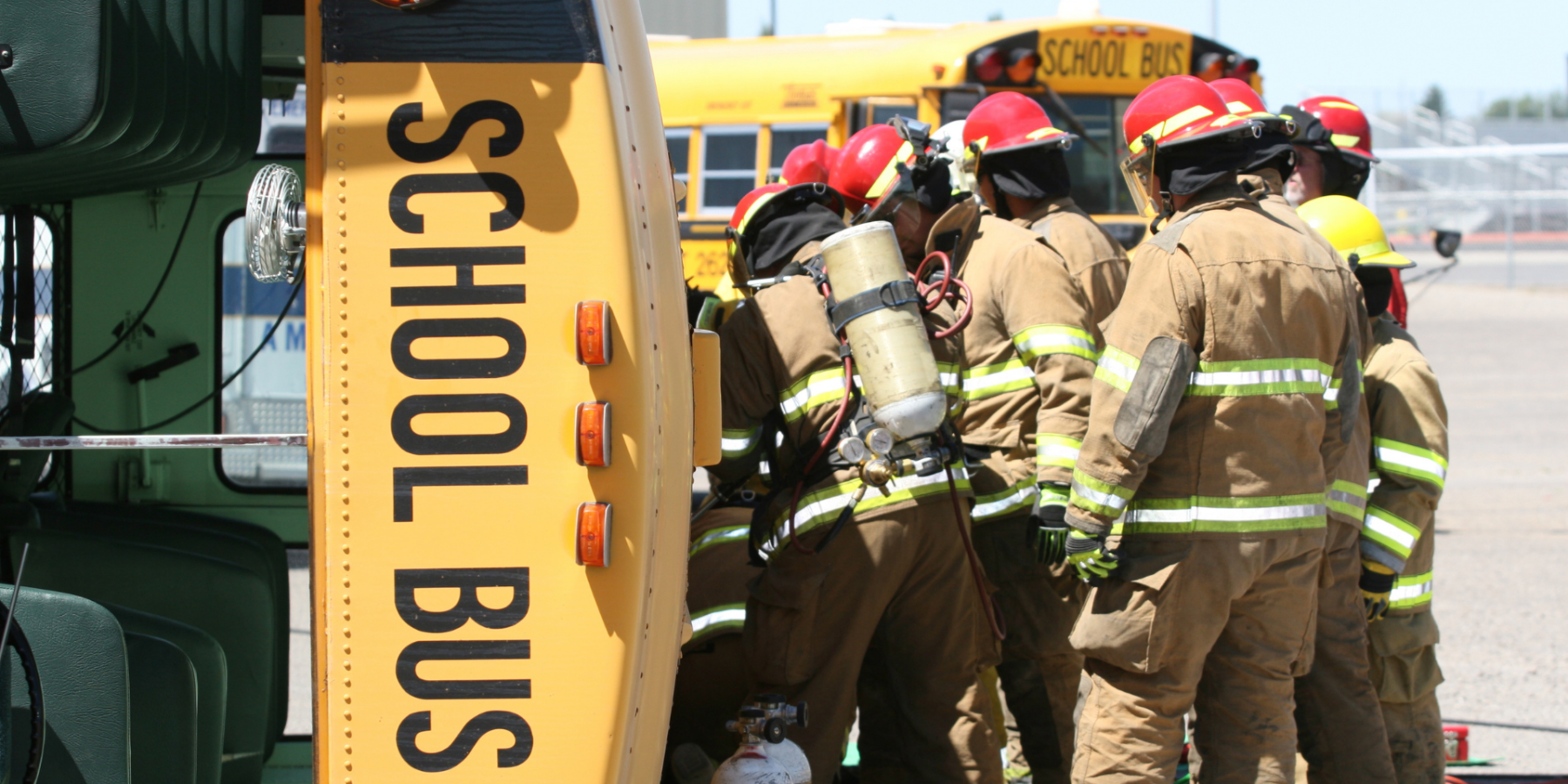 Graham School Bus Crash Closes SR 161, Leaves One in Critical Condition