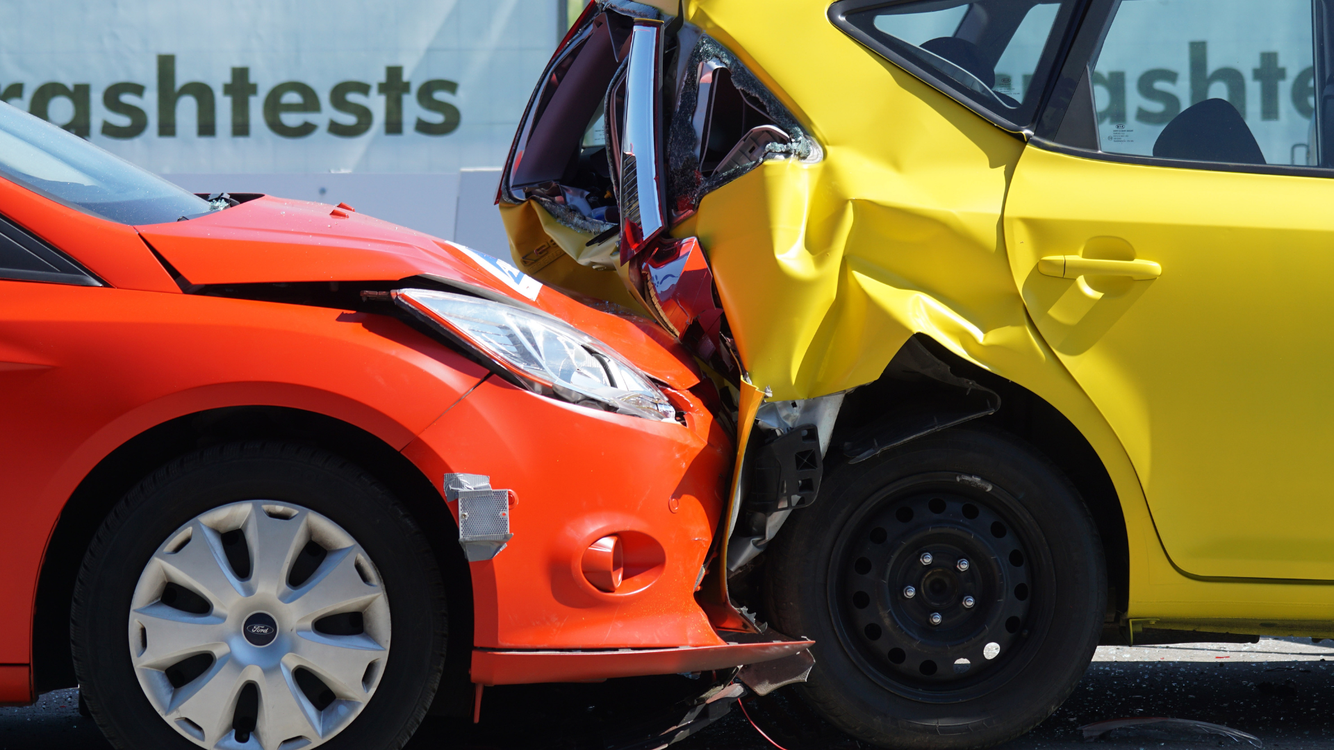 Why You Need a Spanaway Car Crash Lawyer